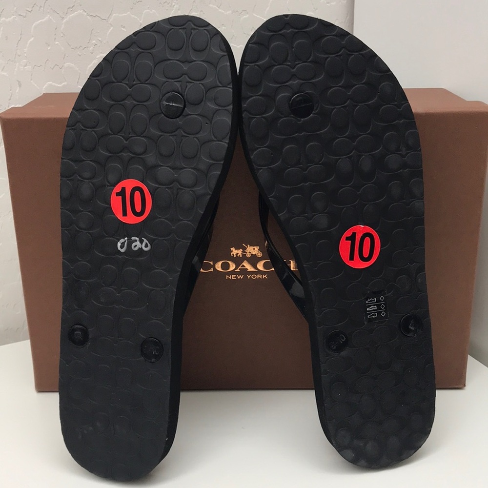 NWT - Coach Black Flip Flop Sandals - Picture 3 of 6